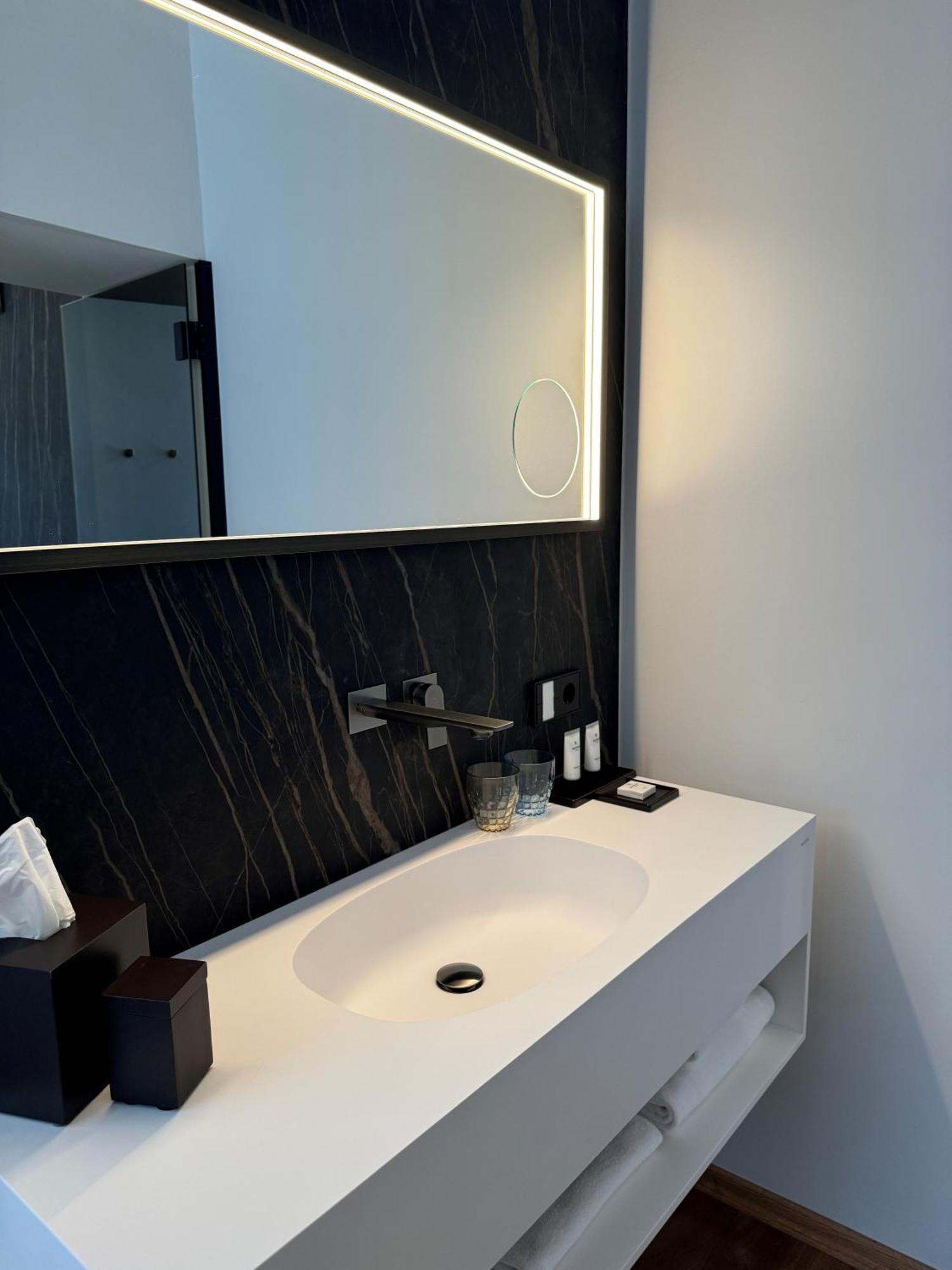 Meta Suites Historic City Living Bozen Extérieur photo